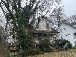 Pre-foreclosure in  NORWOOD RD Baltimore, MD 21212