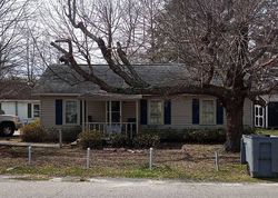 Pre-foreclosure in  OLD WHITEVILLE RD Lumberton, NC 28358