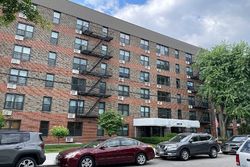 Pre-foreclosure in  41ST AVE F Bayside, NY 11361