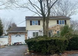 Pre-foreclosure in  JUNIPER AVE Ronkonkoma, NY 11779