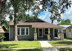 Pre-foreclosure in  E HIGHLAND BLVD San Antonio, TX 78210