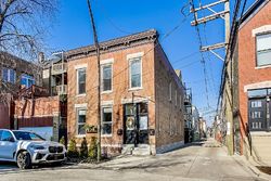  W Dickens Ave, Chicago IL