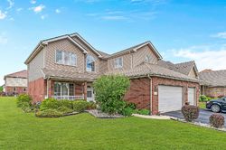  Newport Dr, Crete IL