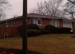 Pre-foreclosure in  71ST AVE Tinley Park, IL 60477