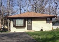 Pre-foreclosure in  N HEMLOCK AVE Wood Dale, IL 60191