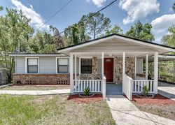 Pre-foreclosure in  2ND AVE Jacksonville, FL 32208