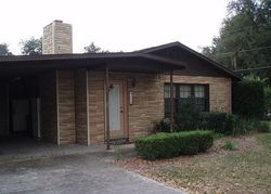 Pre-foreclosure in  LAKE AVE Kissimmee, FL 34746