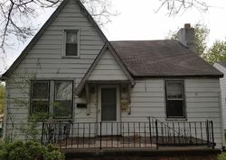 Pre-foreclosure in  CHAUDET AVE East Saint Louis, IL 62206