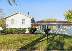 Pre-foreclosure in  LEE CT Richton Park, IL 60471