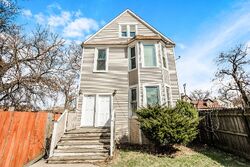 Pre-foreclosure in  S KIMBARK AVE Chicago, IL 60619