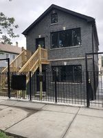 Pre-foreclosure in  W 21ST PL Chicago, IL 60608