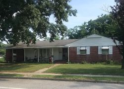 Pre-foreclosure in  GAY ST Denton, MD 21629