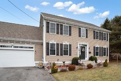 Pre-foreclosure in  RUSSELLS MILLS RD South Dartmouth, MA 02748