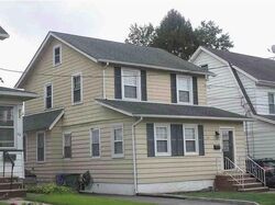 Pre-foreclosure in  KIRK ST West Orange, NJ 07052