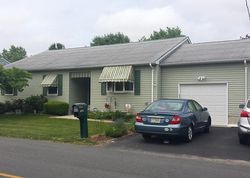 Pre-foreclosure in  BERKELEY AVE Beachwood, NJ 08722