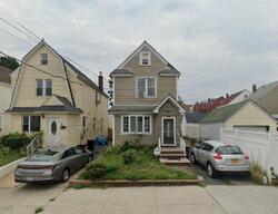 Pre-foreclosure in  94TH AVE Queens Village, NY 11428