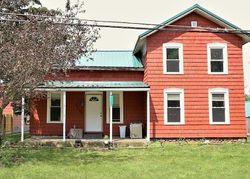 Pre-foreclosure Listing in JOHNSON CREEK RD MIDDLEPORT, NY 14105