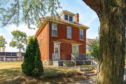 Pre-foreclosure in  N MONROE AVE Columbus, OH 43203