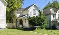 Pre-foreclosure in  BOWMAN ST Mansfield, OH 44903