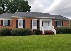 Pre-foreclosure in  HOLLY CIR Florence, SC 29501