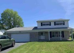 Pre-foreclosure Listing in TODD AVE HERMITAGE, PA 16148