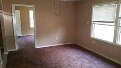 Pre-foreclosure in  11TH AVE N Texas City, TX 77590