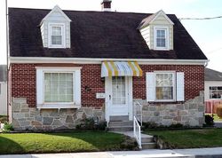 Pre-foreclosure in  LUMBER ST Littlestown, PA 17340