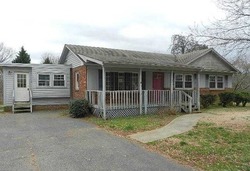 Pre-foreclosure in  MILLING RD Mocksville, NC 27028