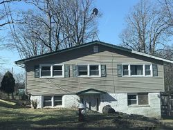 Pre-foreclosure in  JAGER CT Hopatcong, NJ 07843