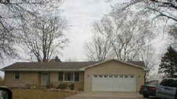 Pre-foreclosure in  JEFFERSON ST SE Hutchinson, MN 55350