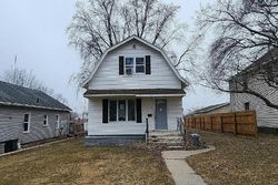 Pre-foreclosure in  E SNELLING AVE Appleton, MN 56208