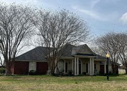 Pre-foreclosure in  DOVE HOLLOW DR Shreveport, LA 71118