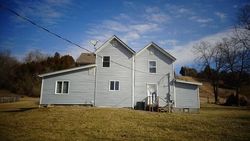 Pre-foreclosure in  JACKSON FERRY RD Winchester, KY 40391