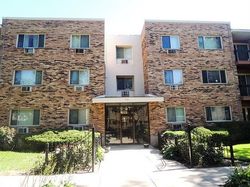 Pre-foreclosure Listing in HOME AVE APT 208N OAK PARK, IL 60302
