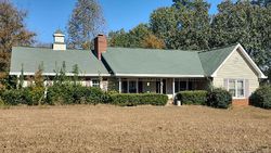 Pre-foreclosure in  WINDRUSH DR NW Rome, GA 30165