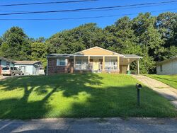 Pre-foreclosure in  OHARA RD Forest Park, GA 30297