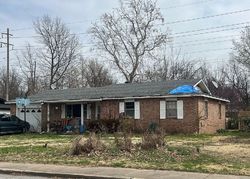 Pre-foreclosure in  WHITE RD Springdale, AR 72762