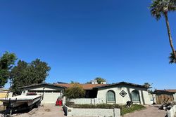 Pre-foreclosure in  N 40TH DR Phoenix, AZ 85051