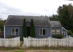 Pre-foreclosure in  N 3RD AVE Kelso, WA 98626