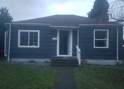 Pre-foreclosure in  S RIDGEWOOD AVE Tacoma, WA 98405