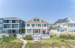 Bay Front Pl, Hampton VA