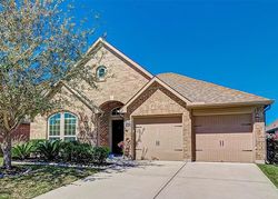 Pre-foreclosure in  SERENITY OAKS DR Richmond, TX 77406