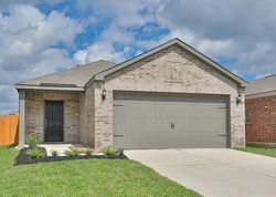 Pre-foreclosure in  EL ORO DR Houston, TX 77048