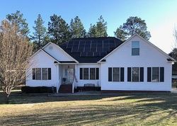 Pre-foreclosure in  FOX HOLLOW DR Hartsville, SC 29550