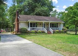 Pre-foreclosure in  COLLEGE LAKE DR Florence, SC 29506