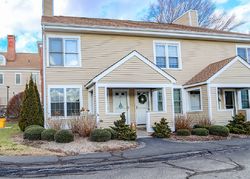 Pre-foreclosure in  ROPE FERRY RD UNIT N161 Waterford, CT 06385