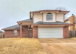 Pre-foreclosure in  AMY CT Oklahoma City, OK 73160