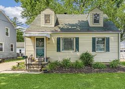 Pre-foreclosure in  WALL ST Maumee, OH 43537