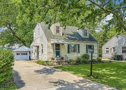 Pre-foreclosure in  WALL ST Maumee, OH 43537