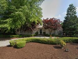  Riverview Dr, Maumee OH